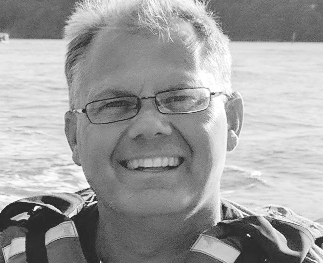 Portrett av Thor-Ivar Pute Eriksen, svart-hvitt 